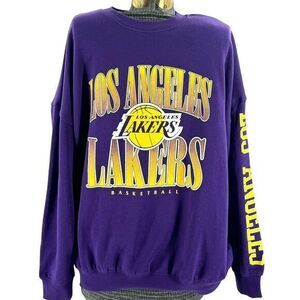 Los Angeles Lakers VTG Super‎ Soft Sweatshirt Purple Yellow Spellout Logo Mens L